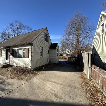 Buy this 3 bed house on 50 Seymour Avenue in Pine Point, Springfield