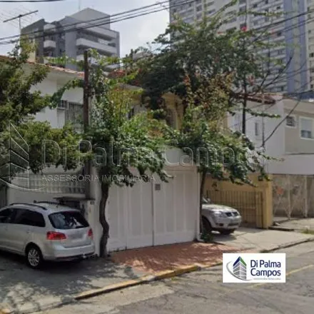 Rent this 2 bed house on Banco Itaú in Rua Álvaro de Menezes, Moema