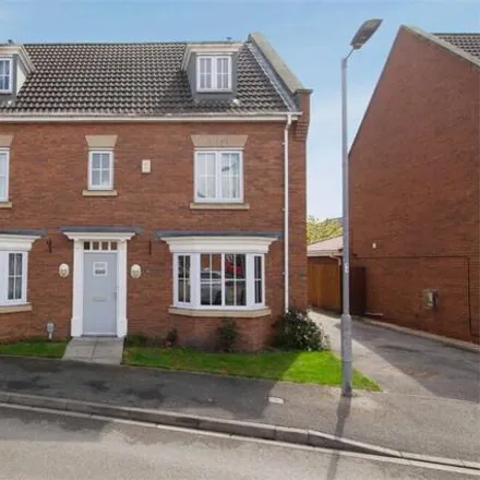 Buy this 5 bed house on Rivelin Park in Hull, HU7 3GP