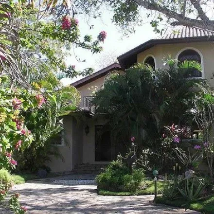 Image 4 - Luxury Villas $ 990 - House for sale
