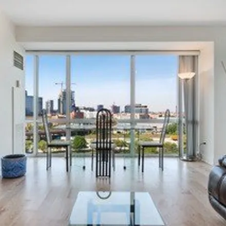 Image 3 - Erie on the Park, 510 West Huron Street, Chicago, IL 60654, USA - Condo for rent