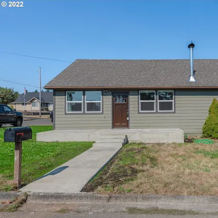 Buy this 4 bed house on 2098 Wall Street in North Bend, OR 97459