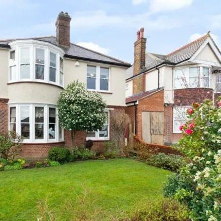 Buy this 4 bed house on St Johns Road in London, DA14 4HD