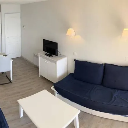 Image 3 - 29160 Crozon, France - Apartment for rent