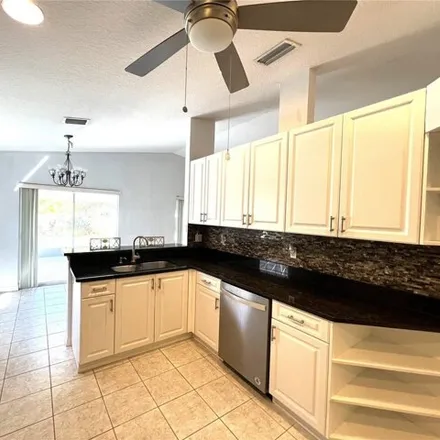 Image 4 - 4380 Iola Drive, South Gate Ridge, Sarasota County, FL 34231, USA - House for rent