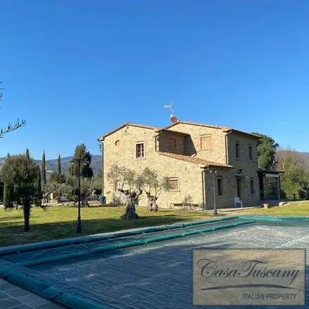 Image 3 - Via Cesare Battisti, 52044 Cortona AR, Italy - House for sale