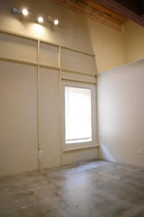 Image 6 - Welch Plumbing, 14th Street, Lubbock, TX 79401, USA - Apartment for rent