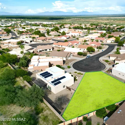 Buy this studio house on 106 East Placita de Aretes in Sahuarita, AZ 85614