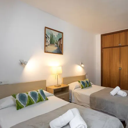Rent this 3 bed apartment on Carrer de Pollença in 07011 Palma, Spain