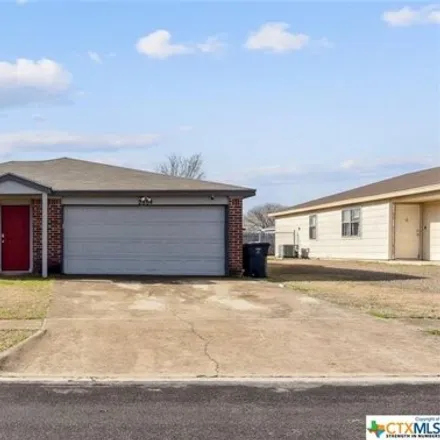 Buy this 3 bed house on 2923 Kim Drive in Killeen, TX 76543