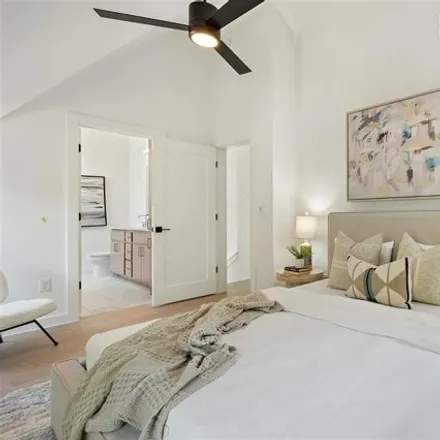 Image 7 - 918 East 52nd Street, Austin, TX 78751, USA - House for sale