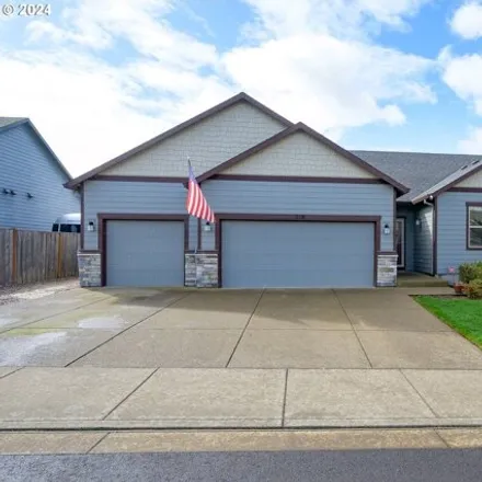 Buy this 3 bed house on 490 East Lincoln Street in Carlton, Yamhill County