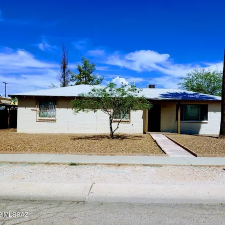 Buy this 3 bed house on 1051 South Sidney Avenue in Tucson, AZ 85711