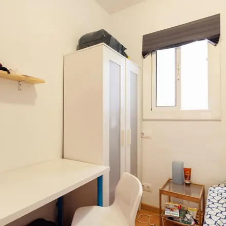 Rent this 5 bed apartment on Carrer de Sant Feliu de Guíxols in 240, 08001 Barcelona