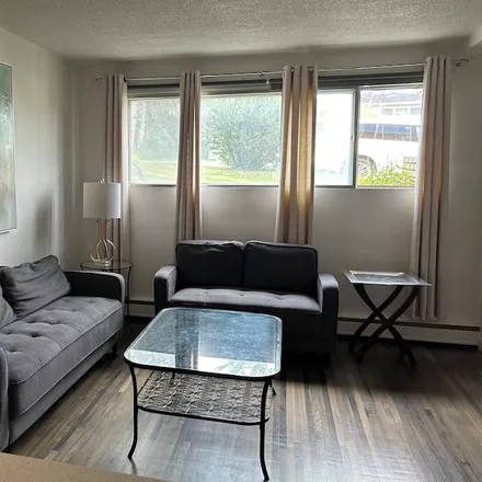 Rent this 1 bed apartment on Calgary in AB T2S 1E7, Canada