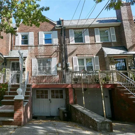 Buy this 3 bed house on 4200 Bruner Avenue in New York, NY 10466