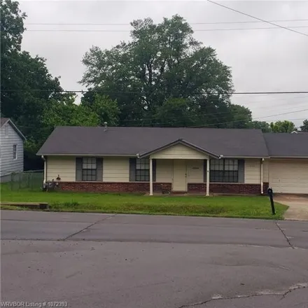 Image 3 - 2298 Knoxville Street, Fort Smith, AR 72901, USA - House for sale