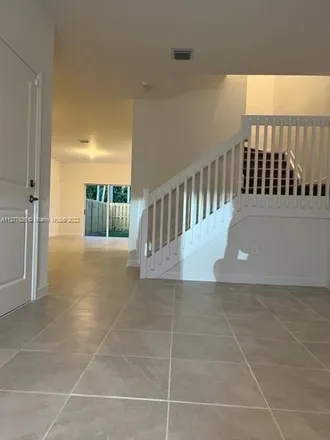 Image 2 - Southeast 27th Terrace, Homestead, FL 33033, USA - Townhouse for rent