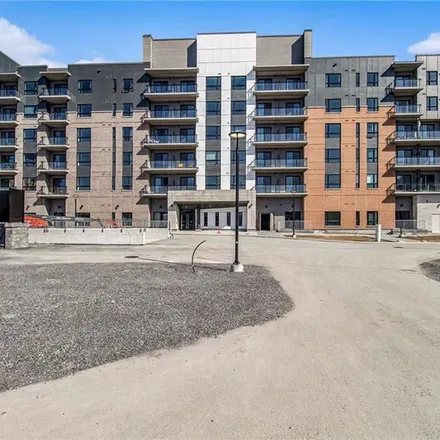 Image 8 - 243 Hemlock Road, Ottawa, ON K1L 5S2, Canada - Apartment for rent