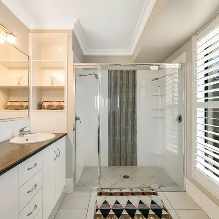 Image 8 - Mc Shane Drive, Mount Kynoch QLD, Australia - Apartment for rent
