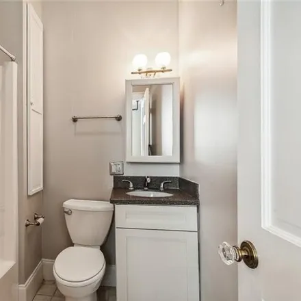 Image 8 - 4612 Camp Street, New Orleans, LA 70115, USA - House for sale