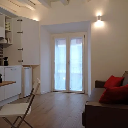 Image 7 - Via Luigi Federico Menabrea, 9, 20159 Milan MI, Italy - Apartment for rent