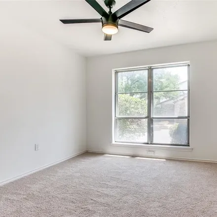 Image 8 - 8701 North Normandale Street, Fort Worth, TX 76116, USA - Condo for sale