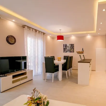 Rent this 3 bed apartment on 85339 Kotor