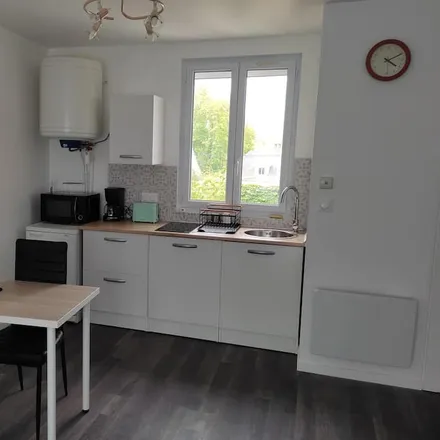 Rent this 1 bed apartment on 93460 Gournay-sur-Marne