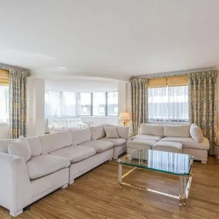 Image 2 - Charing Cross, London, SW1A 2DX, United Kingdom - Apartment for rent