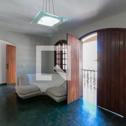 Rent this 6 bed house on Rua Jornalista Moacyr Andrade in São Bento, Belo Horizonte - MG