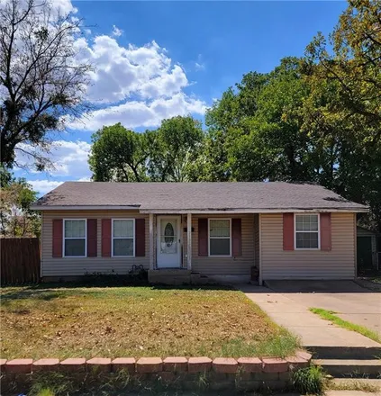 Buy this 3 bed house on 2305 Sunnydell Avenue in Waco, TX 76711
