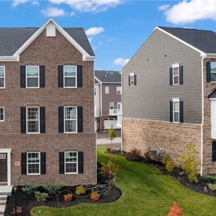 Image 1 - unnamed road, Cranberry Township, PA 16066, USA - Townhouse for sale