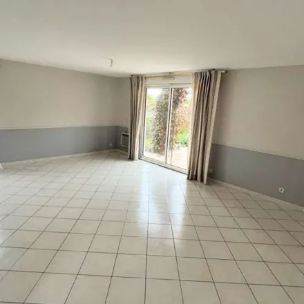 Rent this 4 bed apartment on 4 Rue Peyrolières in 31830 Plaisance-du-Touch, France