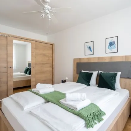 Rent this 2 bed apartment on Inzersdorfer Straße 121 in 1100 Vienna, Austria