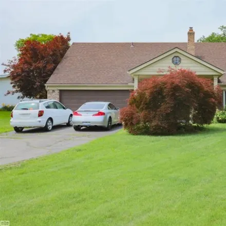 Buy this 5 bed house on 8693 Hedgeway Dr in Shelby Township, Michigan