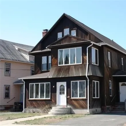 Buy this 8 bed house on 120;122 East Alvord Street in Springfield, MA 01118