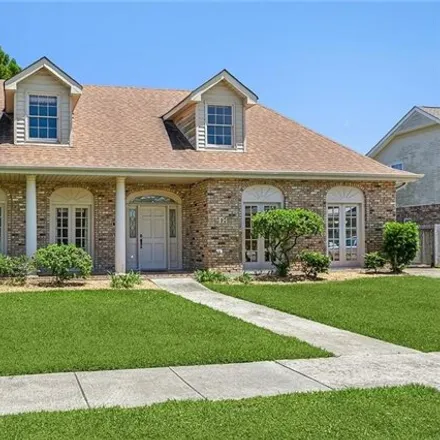 Buy this 5 bed house on 18 Glacier Street in Kenner, LA 70065