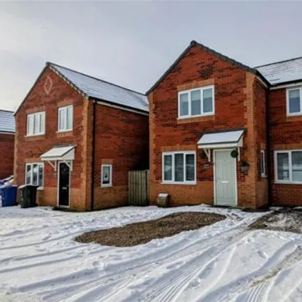 Buy this 3 bed house on Findon Way in Skelmersdale, WN8 6HH