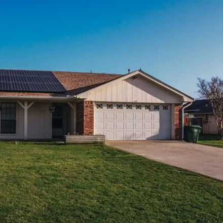 Buy this 3 bed house on 28 Rogers Circle in Krum, Denton County