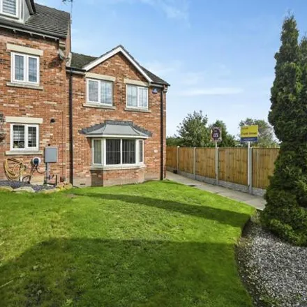 Buy this 3 bed house on Cambourne Place in Mansfield, NG18 4QZ