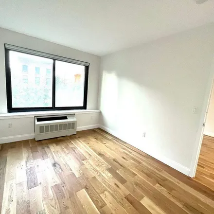Image 2 - 490 Myrtle Avenue, New York, NY 11205, USA - Apartment for rent