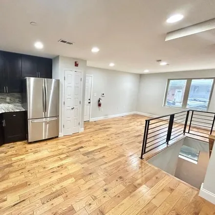 Rent this 3 bed apartment on Blockley One in 407 North 40th Street, Philadelphia