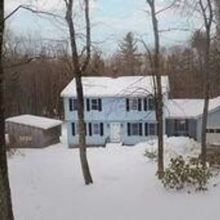 Image 3 - 46 Fenderson Hill North, Wilton, Franklin County, ME 04294, USA - House for sale