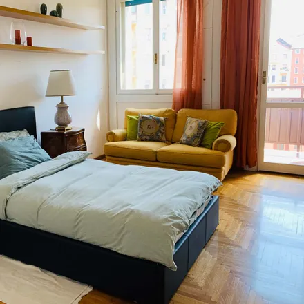 Rent this 6 bed room on Via Michelangelo Buonarroti in 14, 20145 Milan MI