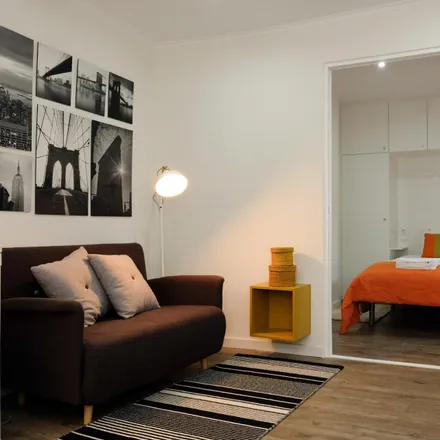 Image 5 - Beco Torto, 2750-319 Cascais, Portugal - Apartment for rent