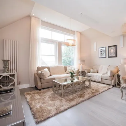 Rent this 4 bed house on 79 Fitzjohn's Avenue in London, NW3 6NR