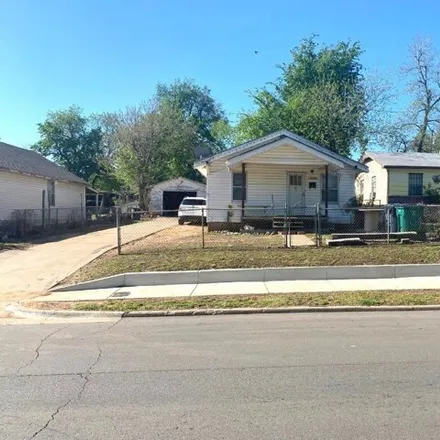 Buy this 3 bed house on 2270 Southwest 25th Street in Oklahoma City, OK 73108