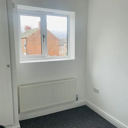 Image 6 - Smith Child Street, Tunstall, ST6 5EP, United Kingdom - Apartment for rent