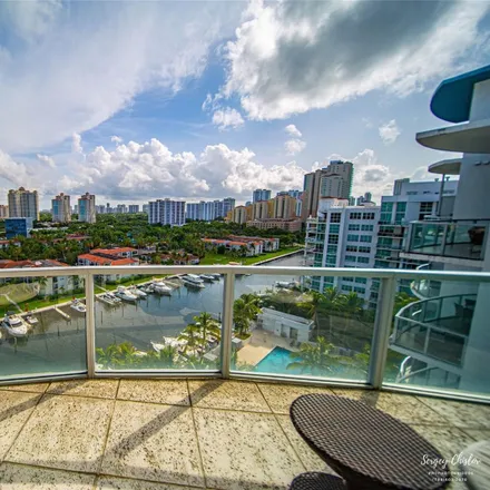 Buy this 1 bed condo on Thunder Boat Row in Northeast 29th Avenue, Aventura